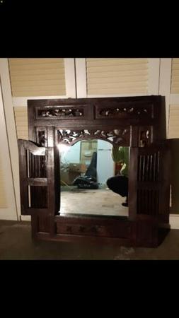 O  Da Parete Artigianale Con Cornice Lavorata A Mano