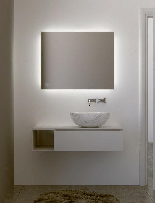 specchio bagno retroilluminato led con accensione touch