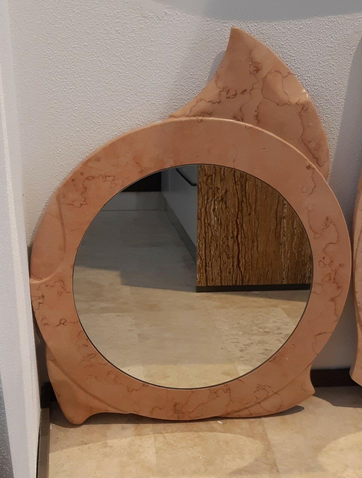 specchio circolare fatto a mano in marmo