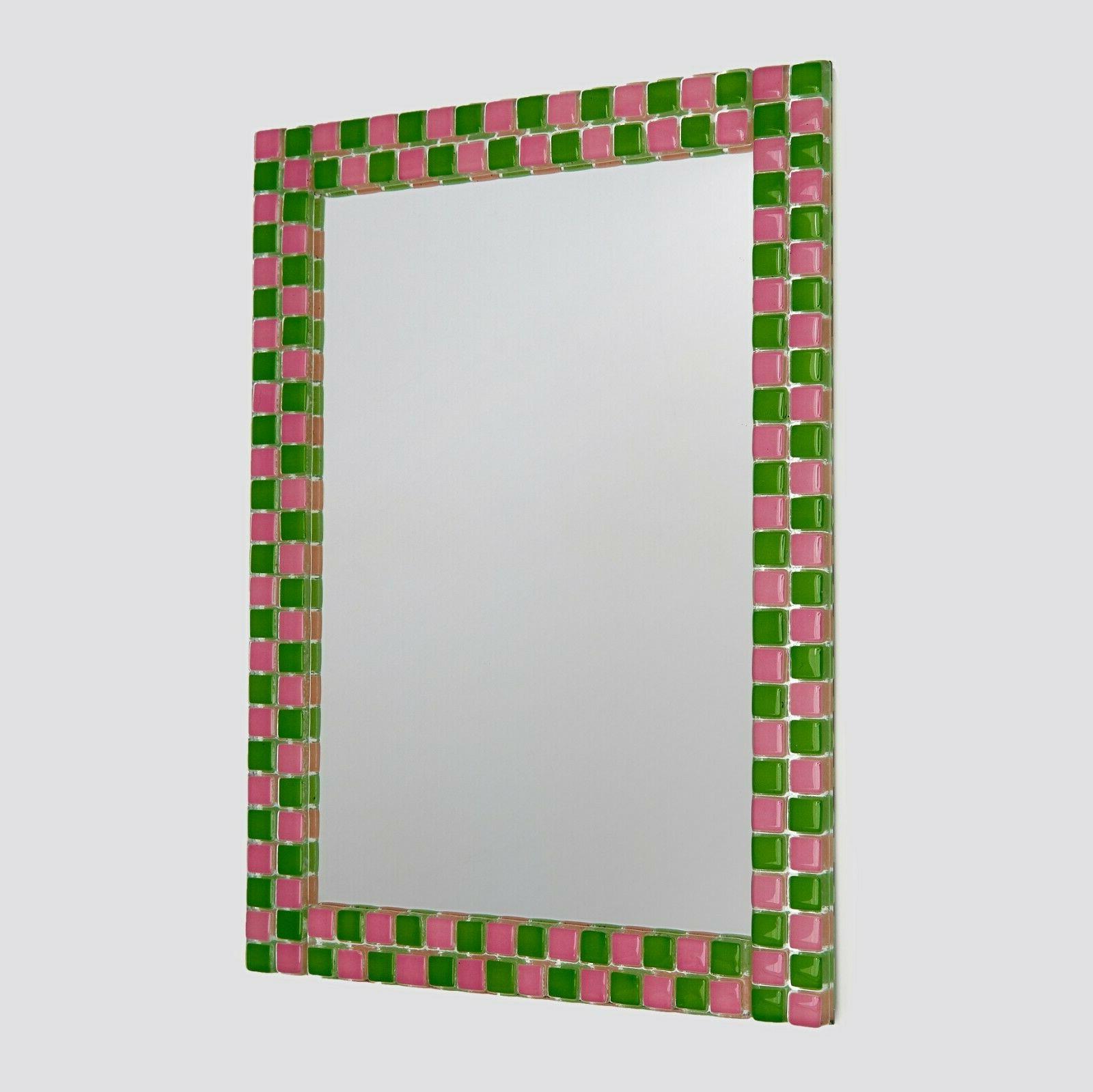 specchio verde e rosa a quadretti 30