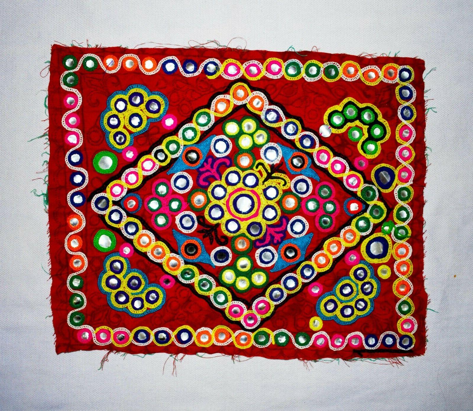 vintage rosso decorativo specchio sequenza lavoro ricamo