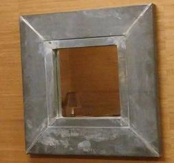 O Con Cornice In Ferro